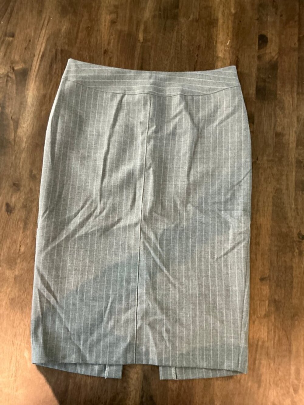 James Lakeland Gray Pinstripe Pencil Skirt Size 42 Made in Italy